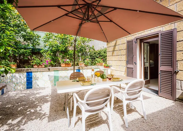 Apartment Maison Sersale